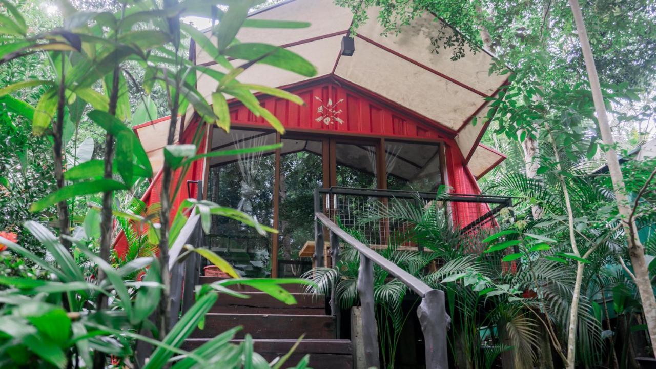 Hau Eco Lodges Citumang Pangandaran Kültér fotó